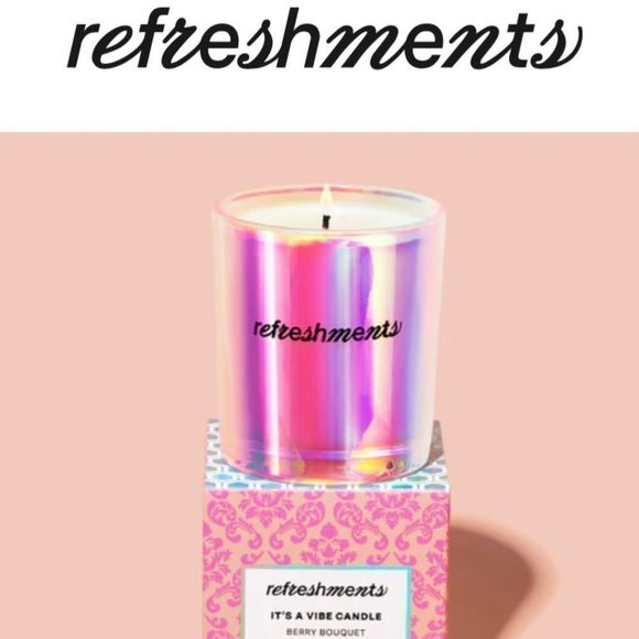 🆕 Refreshments: It’s A Vibe Candle : Berry Bouquet - Picture 5 of 9